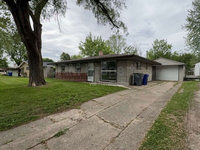 5104 Wea Dr in Kokomo, IN - Building Photo - Building Photo