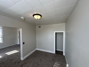 5 Grace St in Council Bluffs, IA - Foto de edificio - Building Photo