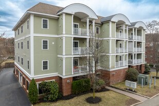 322-326 Copeland St in Quincy, MA - Building Photo