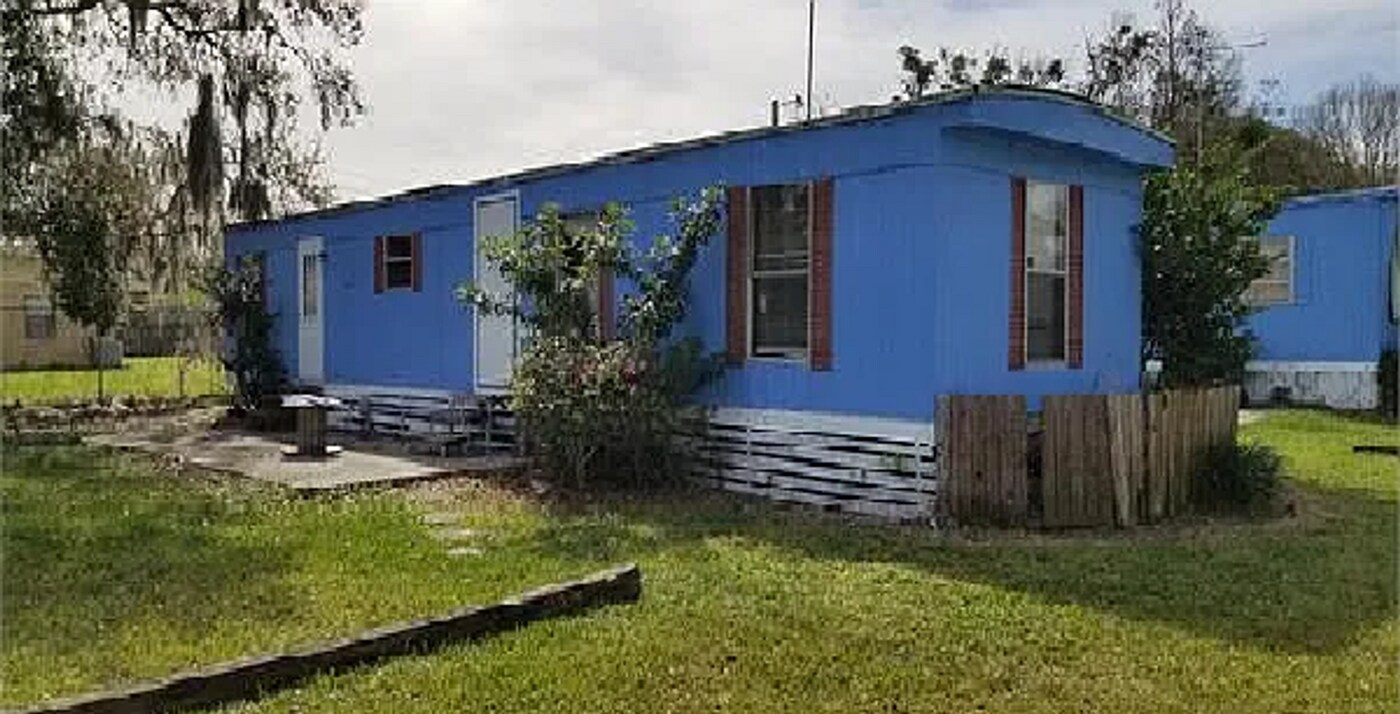 2537 Lakeview St in Lakeland, FL - Building Photo