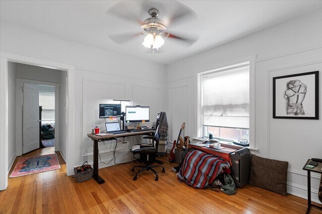 654 W Oakdale Ave, Unit 3W in Chicago, IL - Foto de edificio - Building Photo