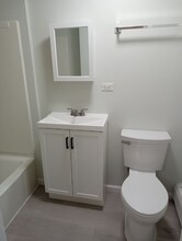 1 Walnut St in Manchester, CT - Building Photo - Building Photo