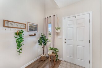 12970 Pasture Wds Pl in Lithia, FL - Building Photo - Building Photo