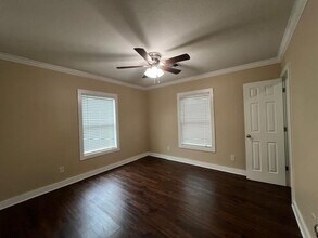 1705 Baylor Ave in Waco, TX - Building Photo - Building Photo