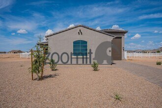 10584 W Appaloosa TR in Casa Grande, AZ - Building Photo - Building Photo