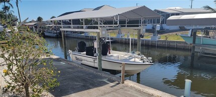 4709 Kon Tiki Ln in Bonita Springs, FL - Building Photo - Building Photo