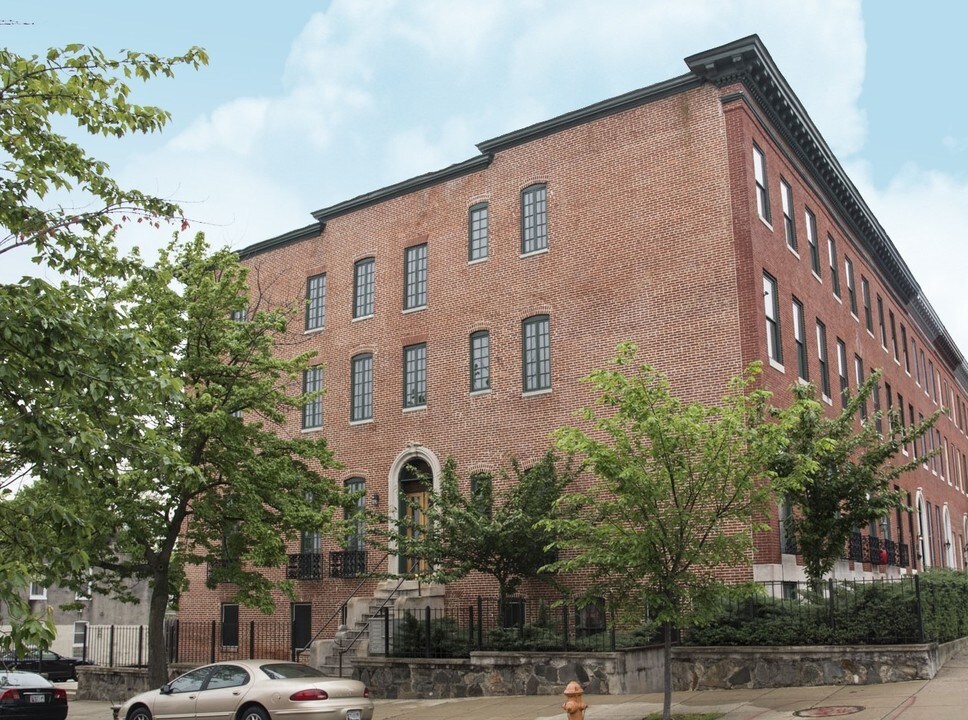 1100 Whitelock St in Baltimore, MD - Foto de edificio