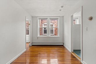 34 Charter St, Unit 5B in Boston, MA - Building Photo - Building Photo