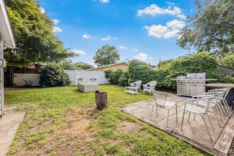 147 Southfield Ave in Stamford, CT - Building Photo - Building Photo