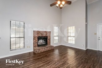 7098 Maryland Ct in Memphis, TN - Building Photo - Building Photo