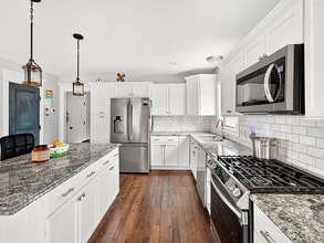 41 High Hill Rd in Swansea, MA - Building Photo - Building Photo