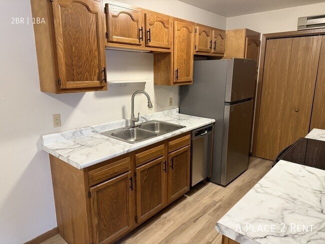 1733 Hemlock Dr in Reedsburg, WI - Building Photo - Building Photo