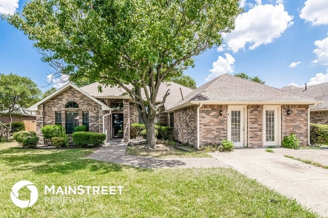 property at 1632 Riverway Bend Cir