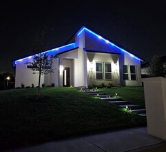 7714 Oak Garden Trail in Dallas, TX - Building Photo - Building Photo