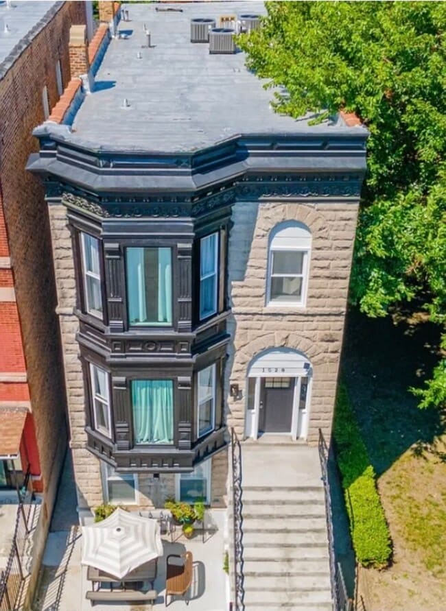1028 S Oakley Blvd, Unit Garden Unit