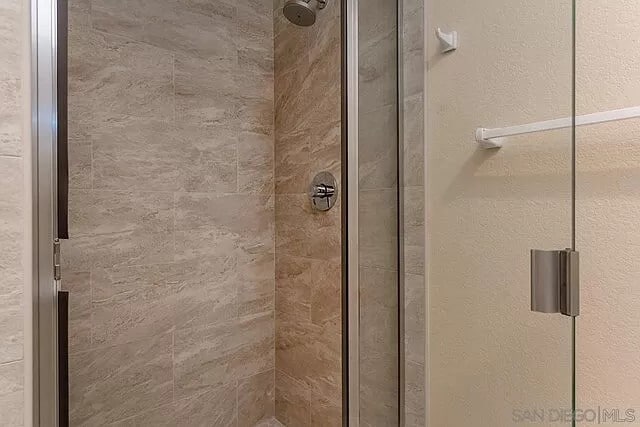 4435 Nobel Dr, Unit 30 in San Diego, CA - Building Photo - Building Photo