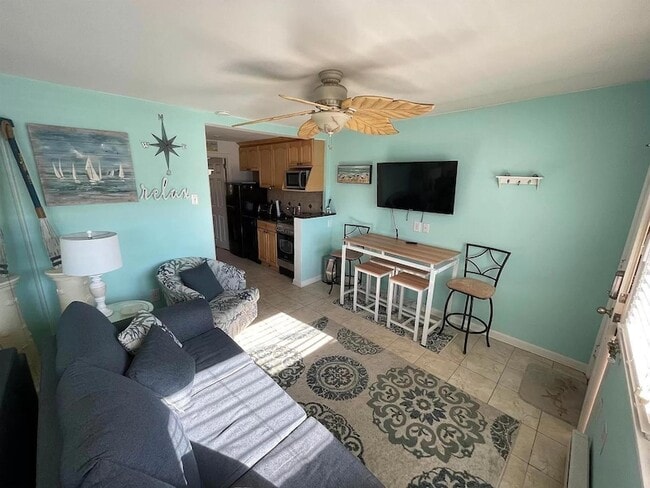 9609 Ventnor Ave in Margate City, NJ - Foto de edificio - Building Photo