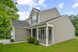 465 Green Park Ln in Goose Creek, SC - Building Photo - Building Photo