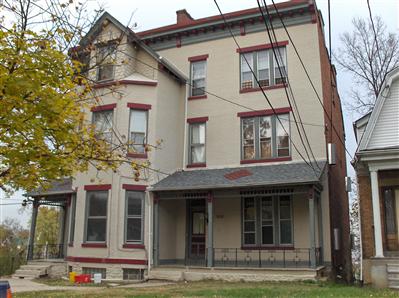 930-932 Summit Ave in Cincinnati, OH - Foto de edificio - Building Photo