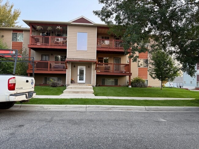 property at 3409 Fallon St