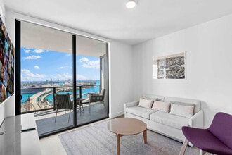 159 NE 6th St in Miami, FL - Building Photo - Building Photo