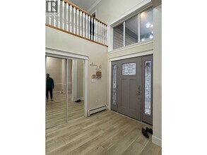 23923-23121 121 Ave in Maple Ridge, BC - Building Photo - Building Photo