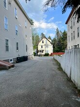 94 Graham St, Unit 102 in Biddeford, ME - Building Photo - Building Photo