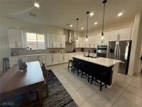 332 Alto Avec Ln in Henderson, NV - Building Photo - Building Photo