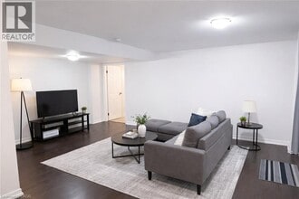 95 Baffin Cres in Brampton, ON - Building Photo - Building Photo