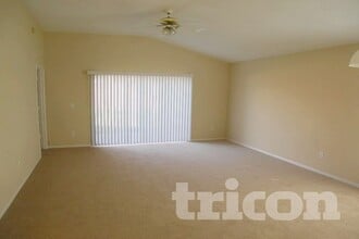 2680 Chatham Cir in Kissimmee, FL - Foto de edificio - Building Photo