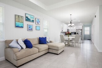 1808 E Comanche Ave in Tampa, FL - Building Photo - Building Photo