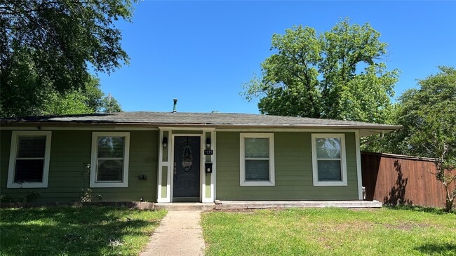 7135 Deborah St in Houston, TX - Building Photo - Building Photo