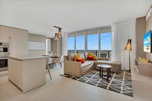 4010 S Ocean Dr, Unit SI ID1227317P in Hollywood, FL - Building Photo
