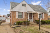 18012 Commercial Ave