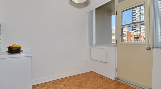 property at 1286 Islington Ave
