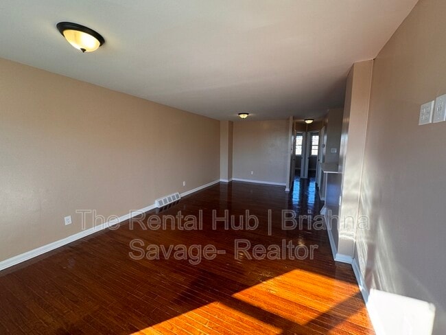 12508 Knights Rd in Philadelphia, PA - Building Photo - Building Photo