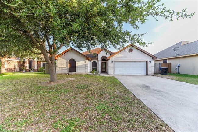 2121 Kingsborough Ave in McAllen, TX - Building Photo - Building Photo