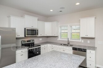 132 Strongridge Trl in Simpsonville, SC - Building Photo - Building Photo