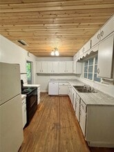 1016 NE 6th St in Ocala, FL - Building Photo - Building Photo