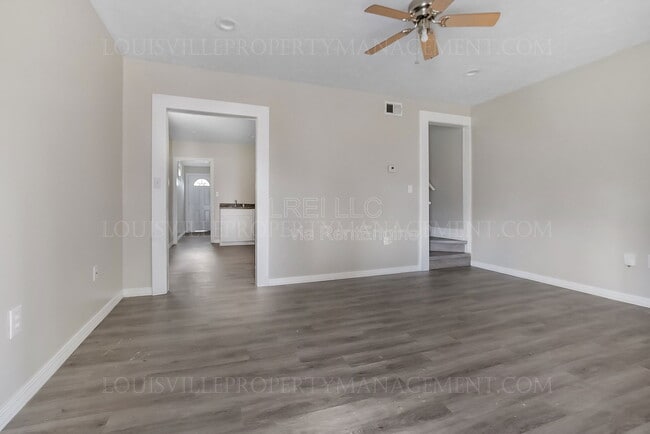 2216 W Ormsby Ave in Louisville, KY - Building Photo - Building Photo