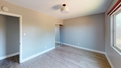 2006 Burroughs St in San Diego, CA - Building Photo - Building Photo