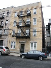 4201-4209 Palisade Ave in Union City, NJ - Building Photo - Building Photo