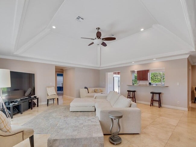 527 E Causeway Blvd in Vero Beach, FL - Building Photo - Building Photo