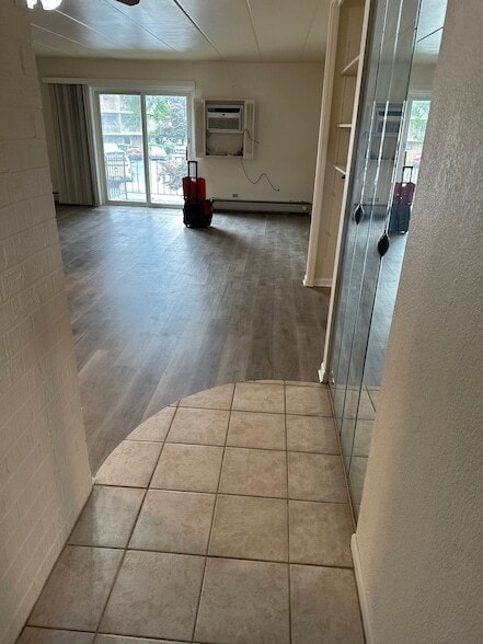 104 E Bailey Rd, Unit G in Naperville, IL - Building Photo - Building Photo