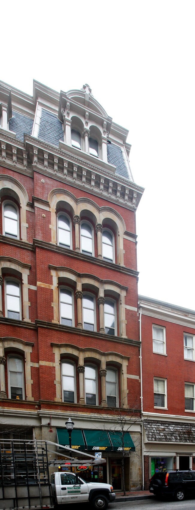 308 N Charles St in Baltimore, MD - Building Photo - Building Photo