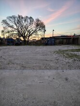 11211 Kitty Brook Dr in Houston, TX - Building Photo - Building Photo