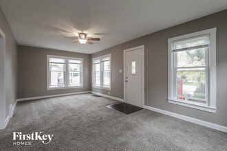 125 S Fordham Ave in Aurora, IL - Building Photo - Building Photo