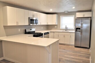 27 Uxor Wy in Pittsburgh, PA - Building Photo - Building Photo