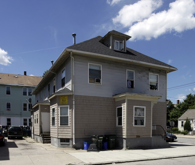 2 Harvard Ave in Providence, RI - Building Photo - Building Photo