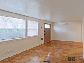 484-490 E 14th Ave in Eugene, OR - Building Photo